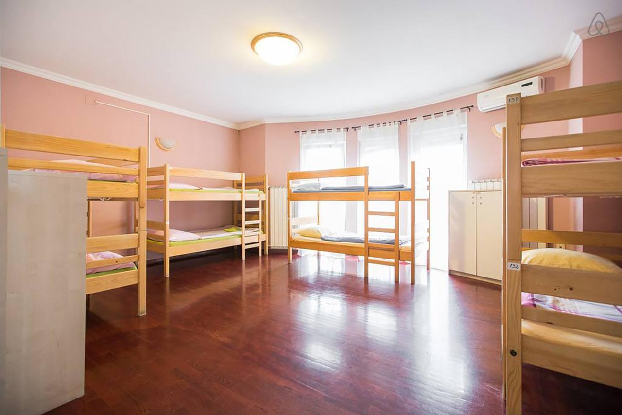 The Wallaby House Hostel Zagreb Exterior photo